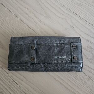 Matt & Nat wallet